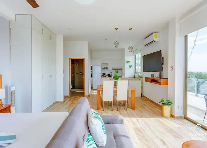 Apartamento Ocean-view W Gym, Pool & Balcony