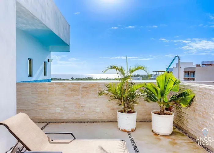Ocean-view W Gym, Pool & Balcony Appartement
